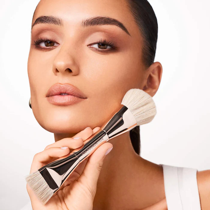 PATRICK TA
Dual Ended Foundation Brush