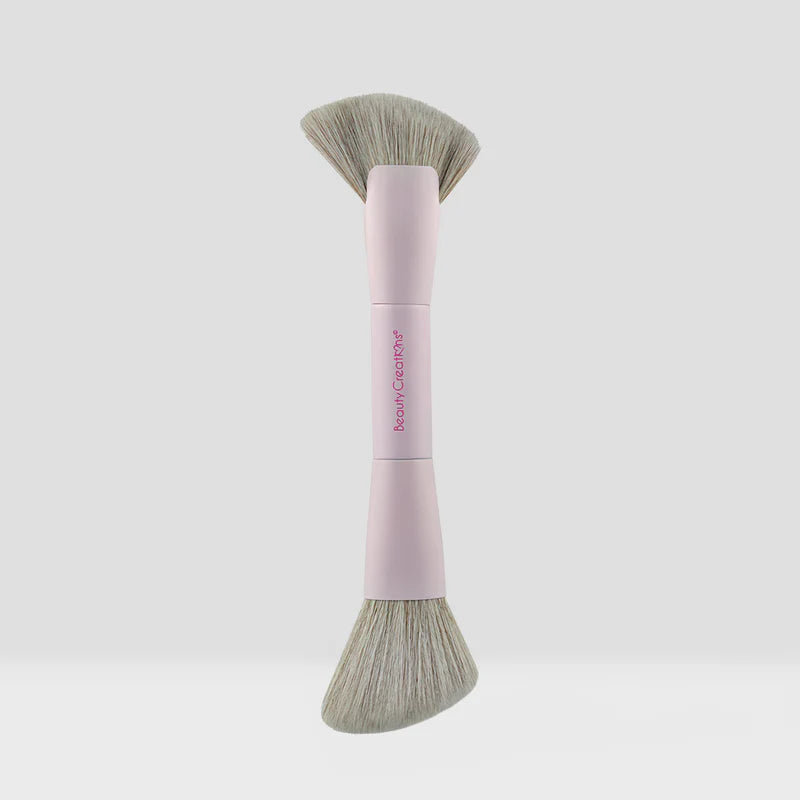 Brocha de broncer x beauty creations