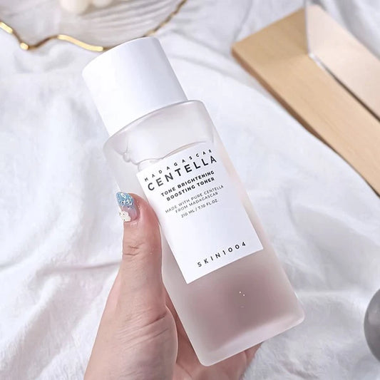 SKIN1004 Madagascar Centella Tone Brightening Boosting Toner